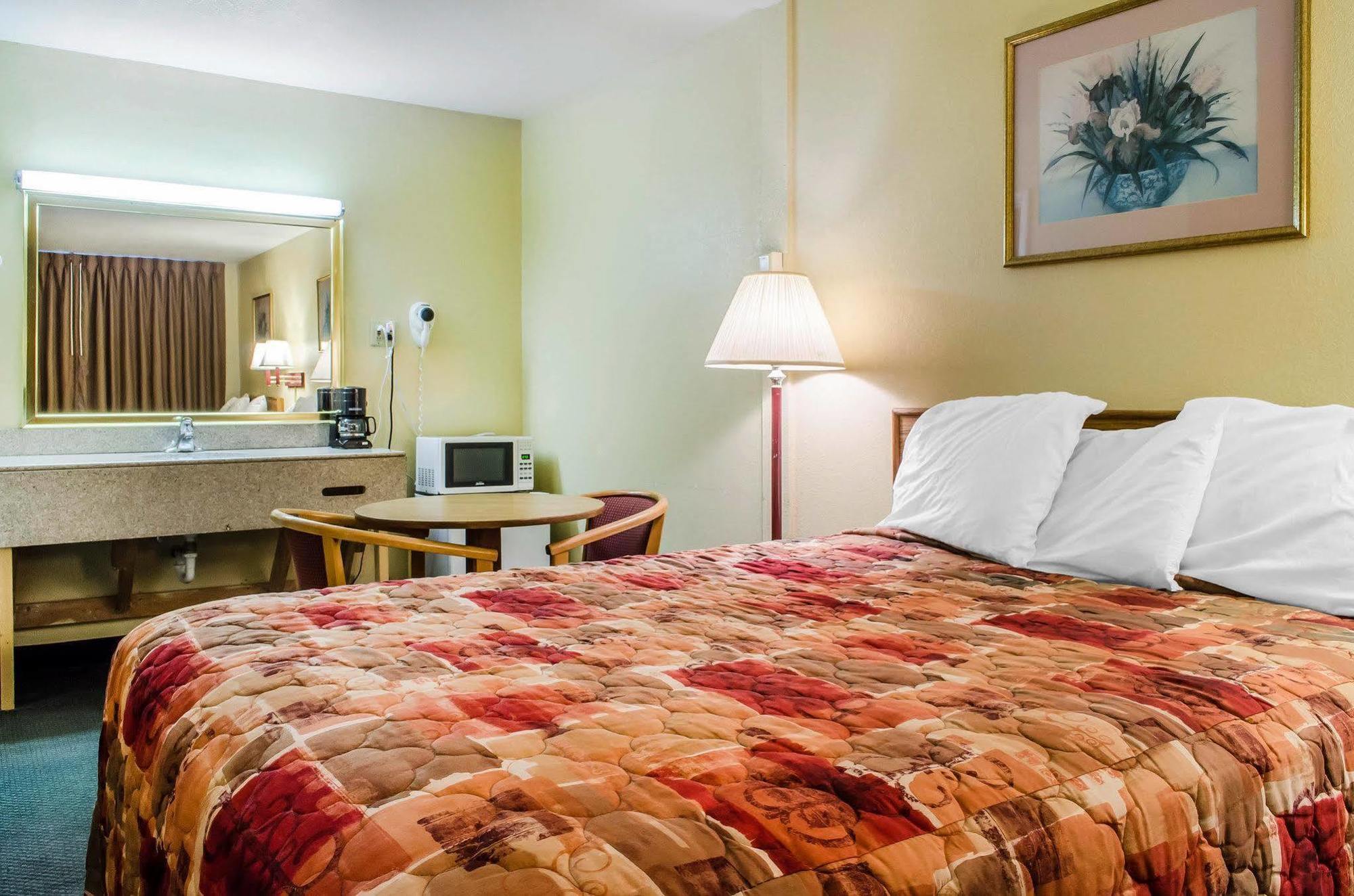 Relax Inn Lewisburg Εξωτερικό φωτογραφία